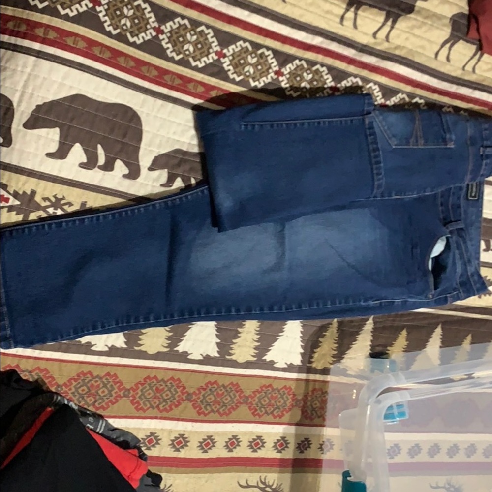 Women’s capris